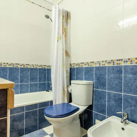 Cozy Lagos Apartment Near Beach * Lagos