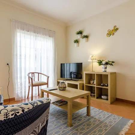 Cozy Lagos Apartment Near Beach Apartament